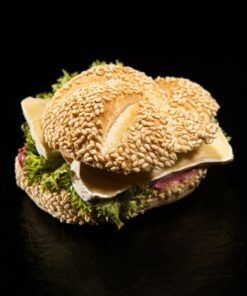 Mini Sesamsemmel mit Camembert